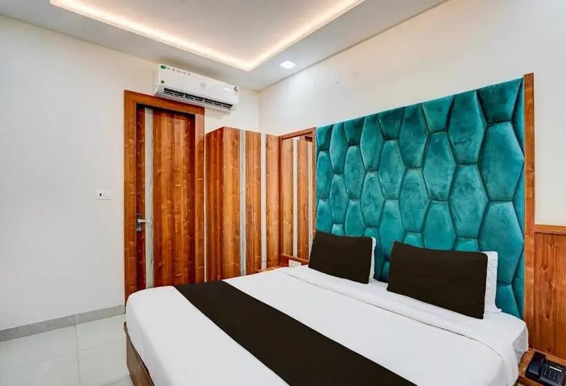 Classic Kolmen Hengen Huone, Fabhotel Smr