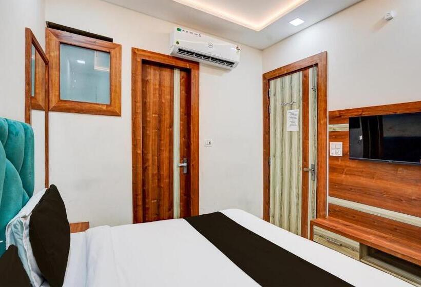 Трехместный Номер Классика, Fabhotel Smr