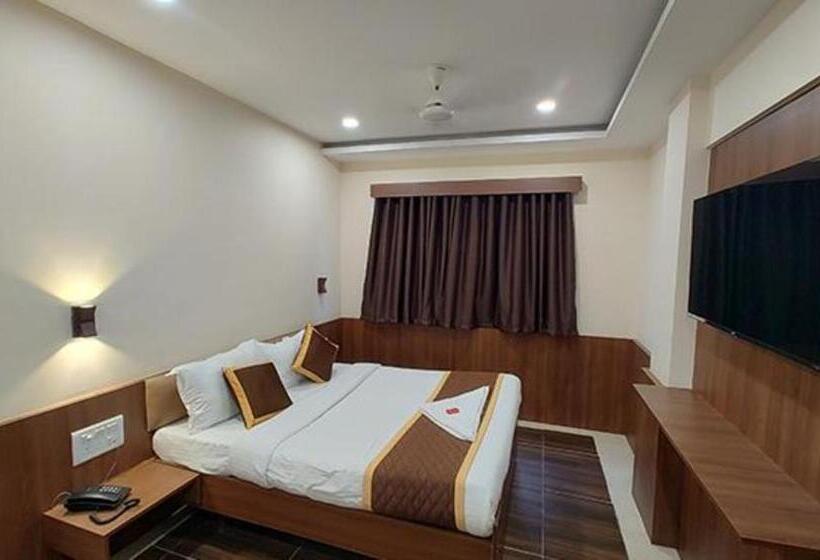 豪华房间, Fabhotel Stayz Inn Us Consulate