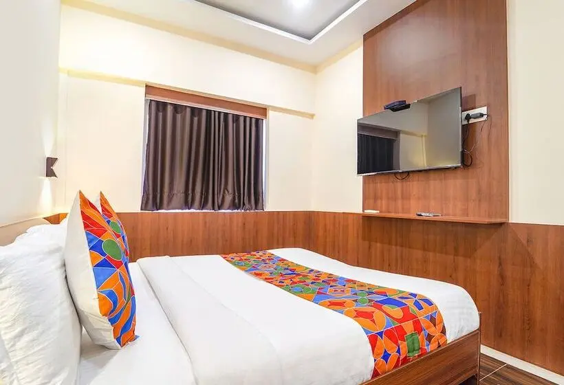 اتاق لوکس, Fabhotel Stayz Inn Us Consulate