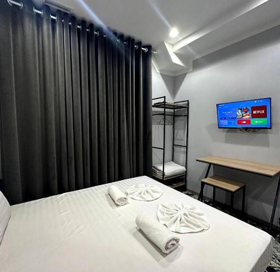 Habitació Estàndard, Amor Fati Tashkent