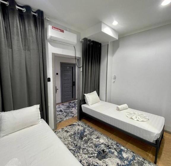 Habitació Estàndard, Amor Fati Tashkent