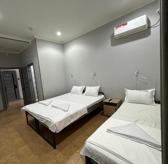 Family Room, Amor Fati Tashkent