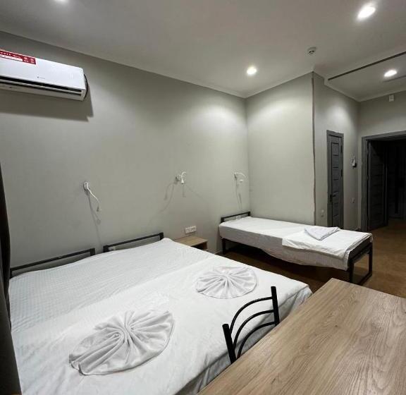 Family Room, Amor Fati Tashkent