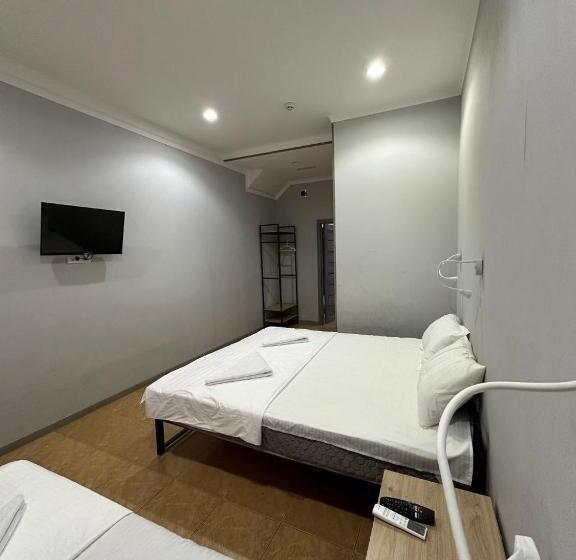 Family Room, Amor Fati Tashkent