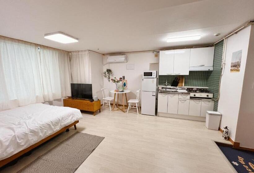 带1个卧室的公寓, Easy Access To Metro