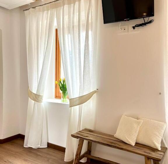 マウンテンビュースタンダードルーム, La Piolsa