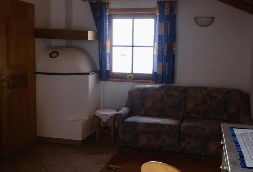 Huoneisto 1 Makuuhuone, Ausser Brugghof