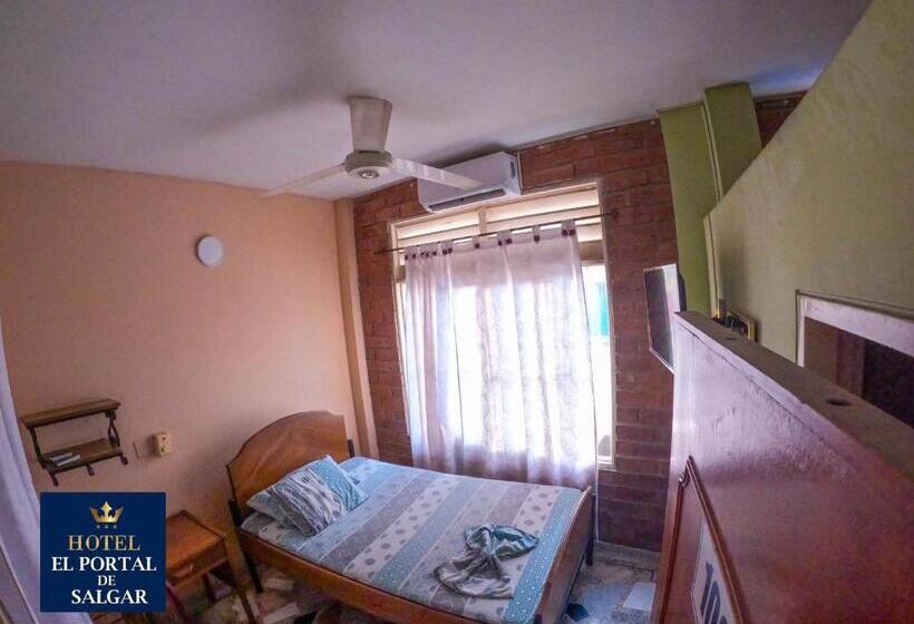 スタンダードシングルルーム, El Portal De Salgar