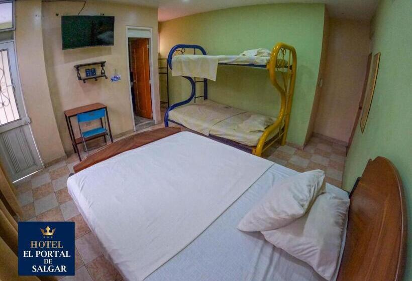 三人经典房间, El Portal De Salgar