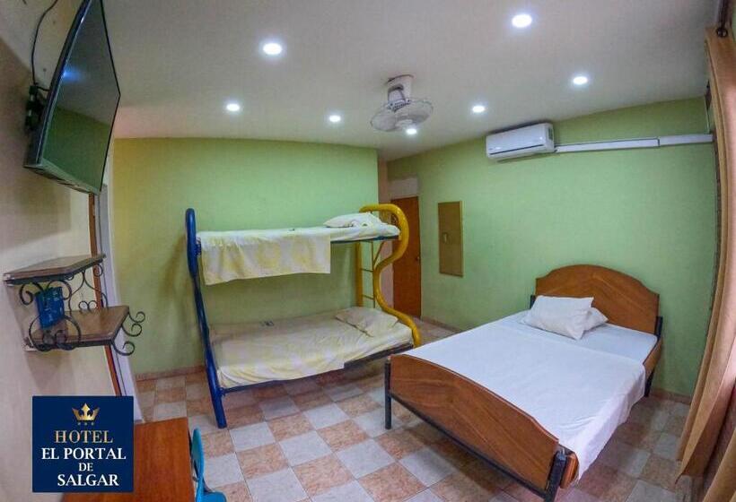 四人高级间, El Portal De Salgar