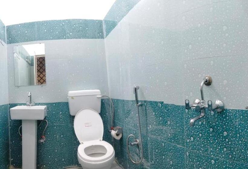 غرفة سوبيريور, Royal Grand