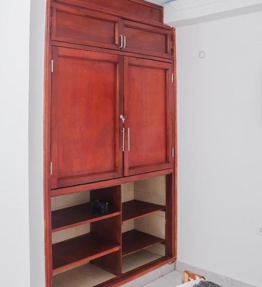 חדר סטנדרט לשלושה, Hostal Casa Tio Poli