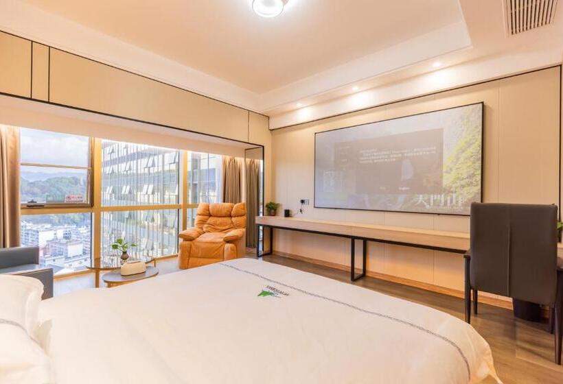 غرفة ديلوكس سرير كينج, 柒米居酒店(张家界城市中心店)