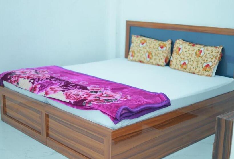 غرفة قياسية, Mukul Guest Inn