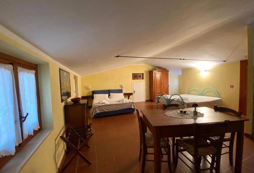 Четырехместный Номер Стандарт, B&b 8380