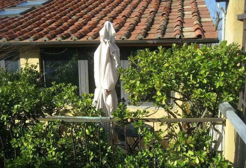 آپارتمان 1 خوابه, B&b Villa Panicucci