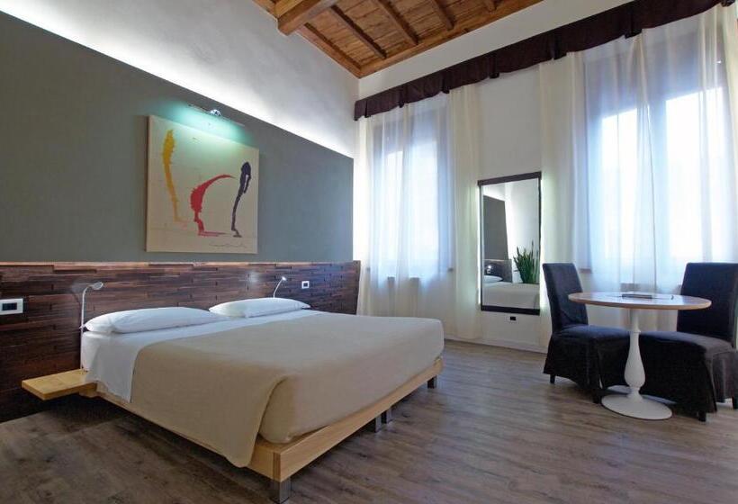 آپارتمان 3 خوابه, Alkimia Smart Rooms