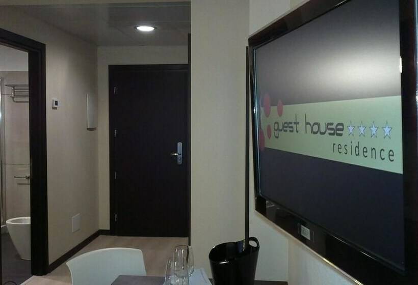 Junior Suite, Guest House Residence
