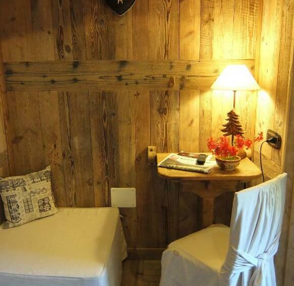 اتاق استاندارد یک تخته با بالکن, La Luge D'antan Maison D'hôtes & Spa