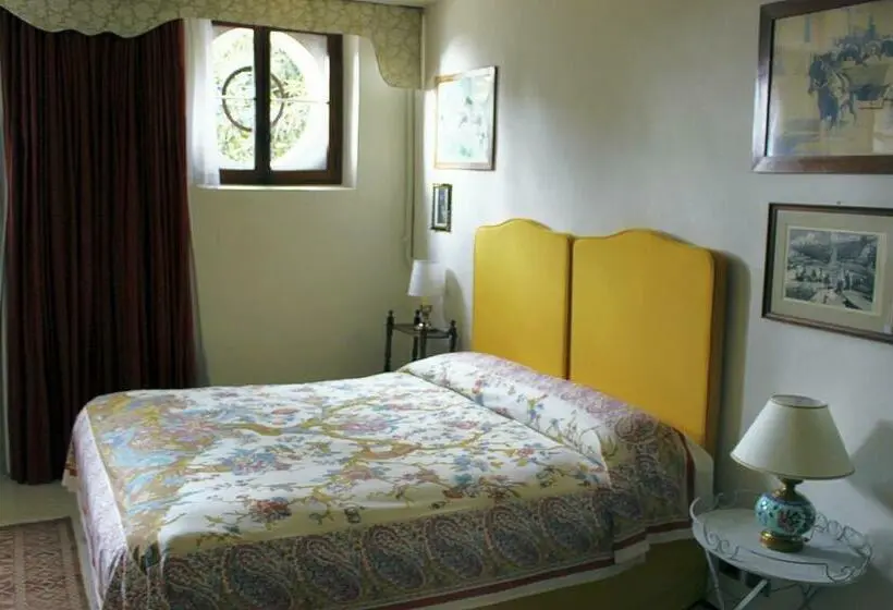 スタンダードルーム, Villa Barberina