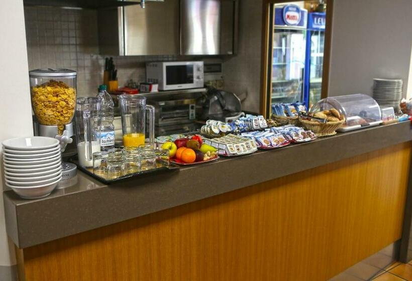 اتاق لوکس یک تخته, Albergo Gusmeroli