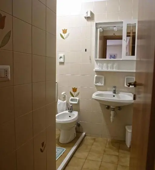 シングルデラックスルーム, Albergo Gusmeroli