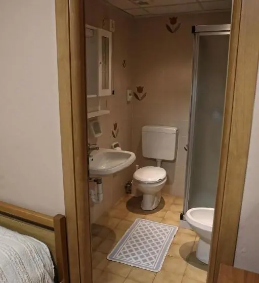 シングルデラックスルーム, Albergo Gusmeroli