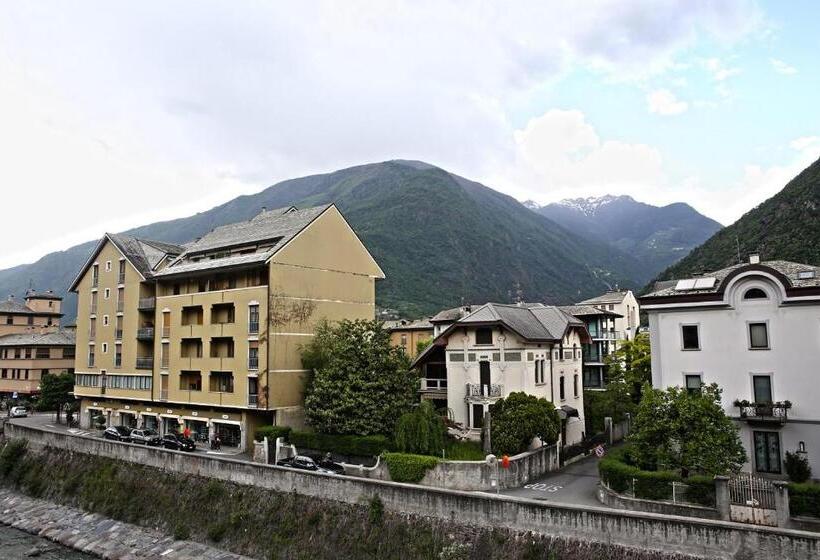 Номер Стандарт Вид на Горы, Albergo Gusmeroli