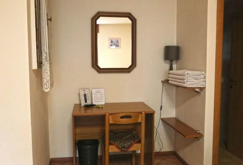 マウンテンビューファミリールーム, Albergo Gusmeroli
