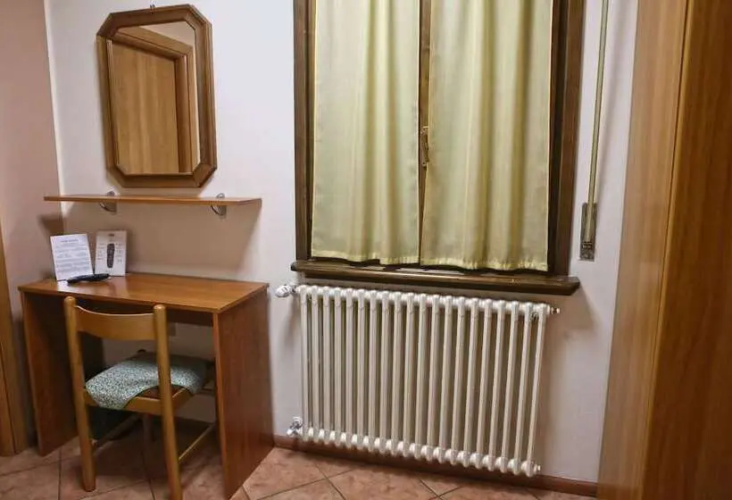 インサイドのシングルルーム, Albergo Gusmeroli