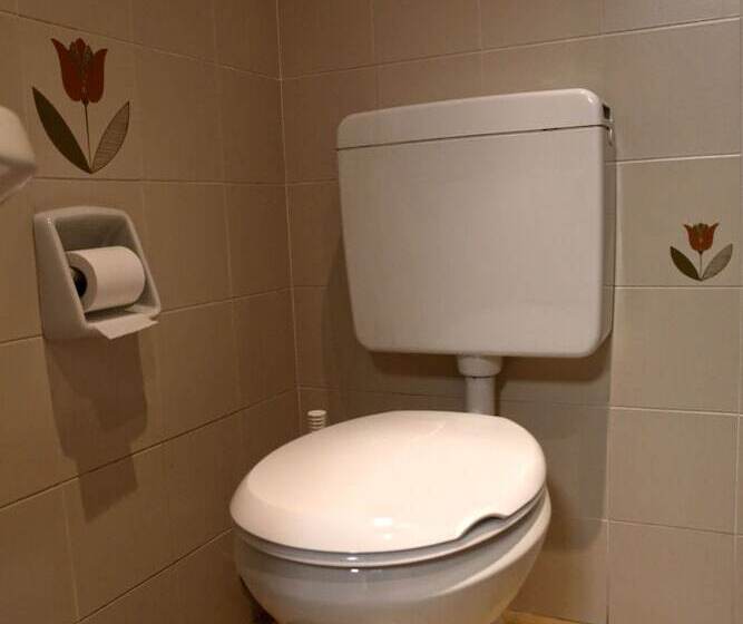 اتاق اینتریور یک تخته, Albergo Gusmeroli