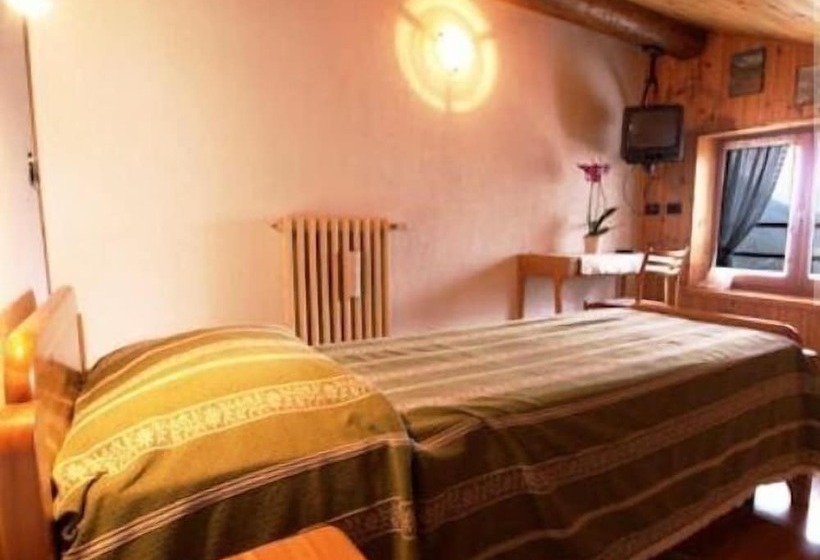 标准单人间, Alpe Fleurie