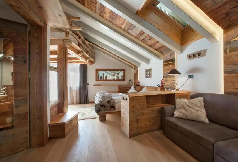 デラックスの４人部屋, Alpenrose
