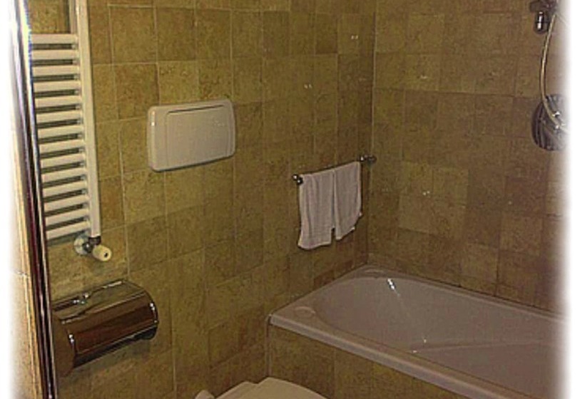 חדר סטנדרט, Amaranto