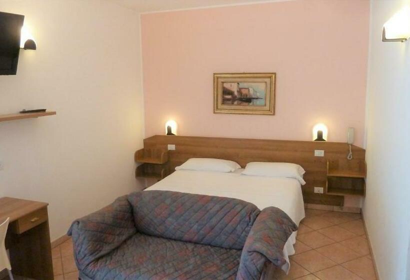 Номер Стандарт Вид на Горы, Baitone   Nature Village