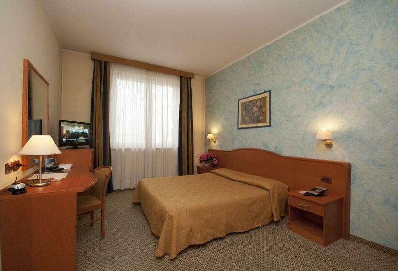 חדר סטנדרט, Brindor