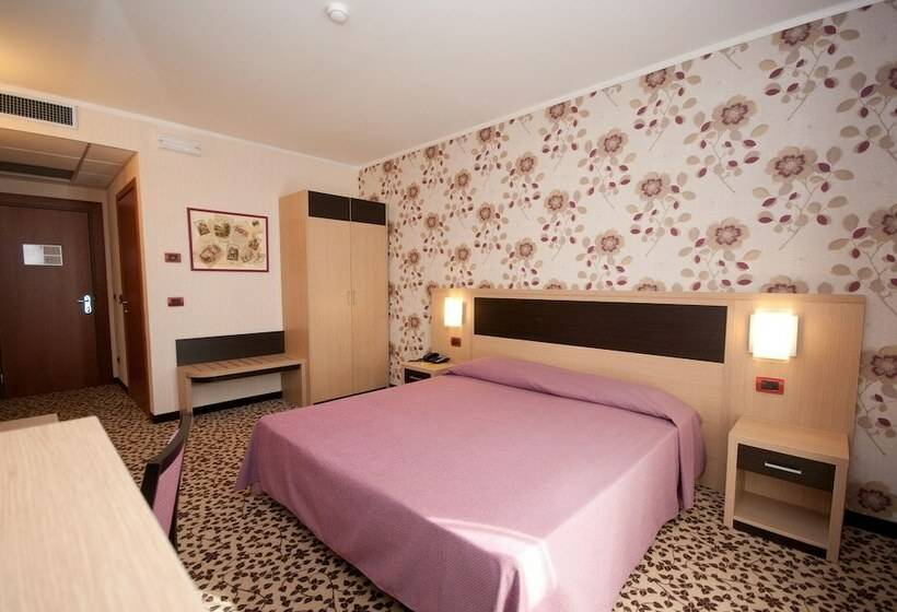 חדר סטנדרט, Brindor