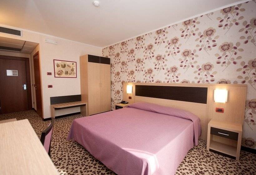 חדר סטנדרט, Brindor