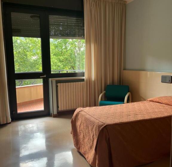 اتاق استاندارد یک نفره, Albergo Casa Dell Ospite
