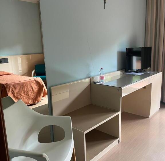 اتاق استاندارد یک نفره, Albergo Casa Dell Ospite