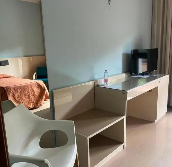 اتاق استاندارد یک نفره, Albergo Casa Dell Ospite