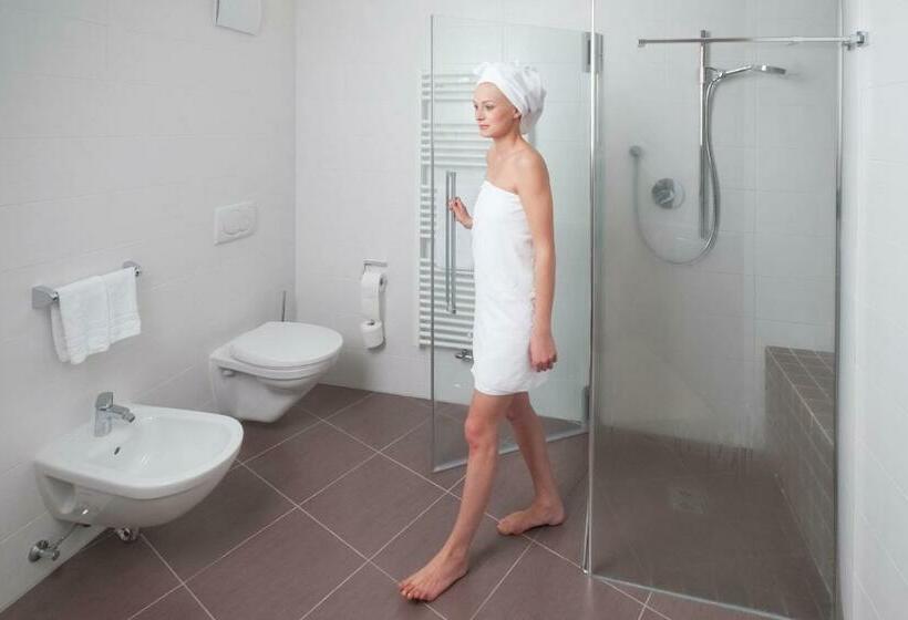 חדר סופריור, Cavallino