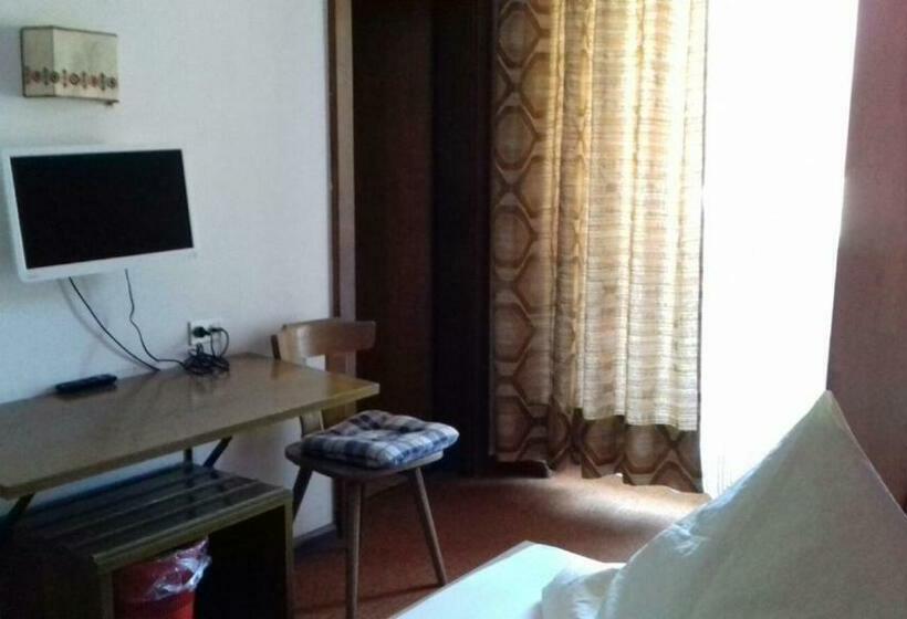 Номер Стандарт Трехместный, Dolomites Smart Holidays