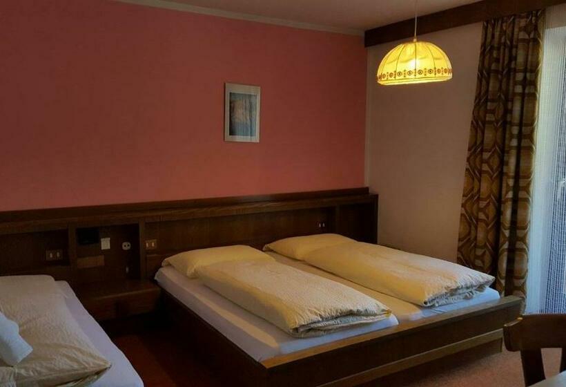 Номер Стандарт Трехместный, Dolomites Smart Holidays