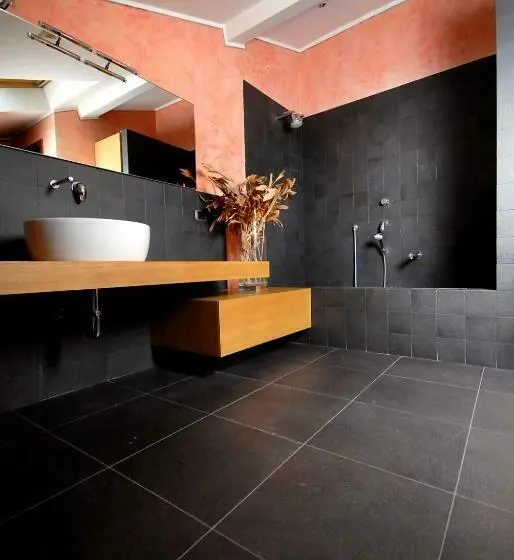 Suite, Stella