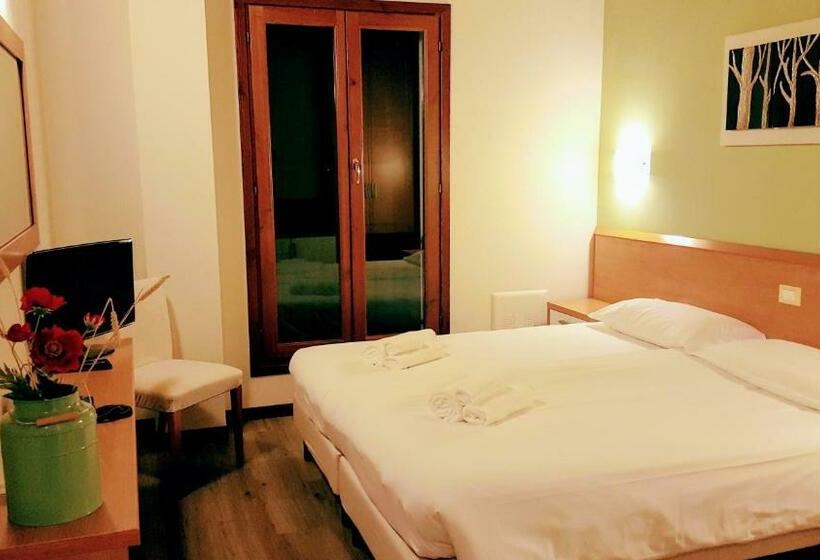 スタンダードルーム, Locanda Avanguardia