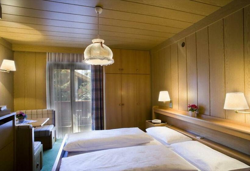 Номер Стандарт, Pensione Erica