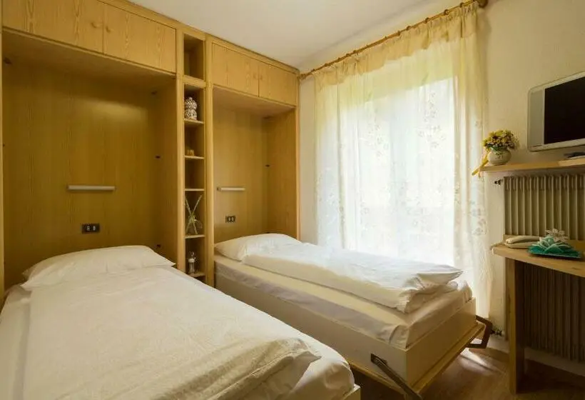Economy-huone, Pensione Erica