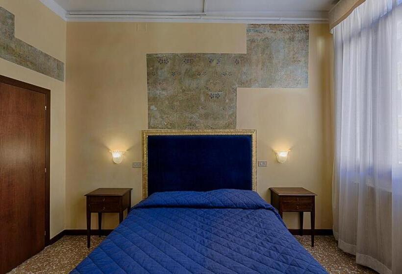 Quarto standard, Guerrato